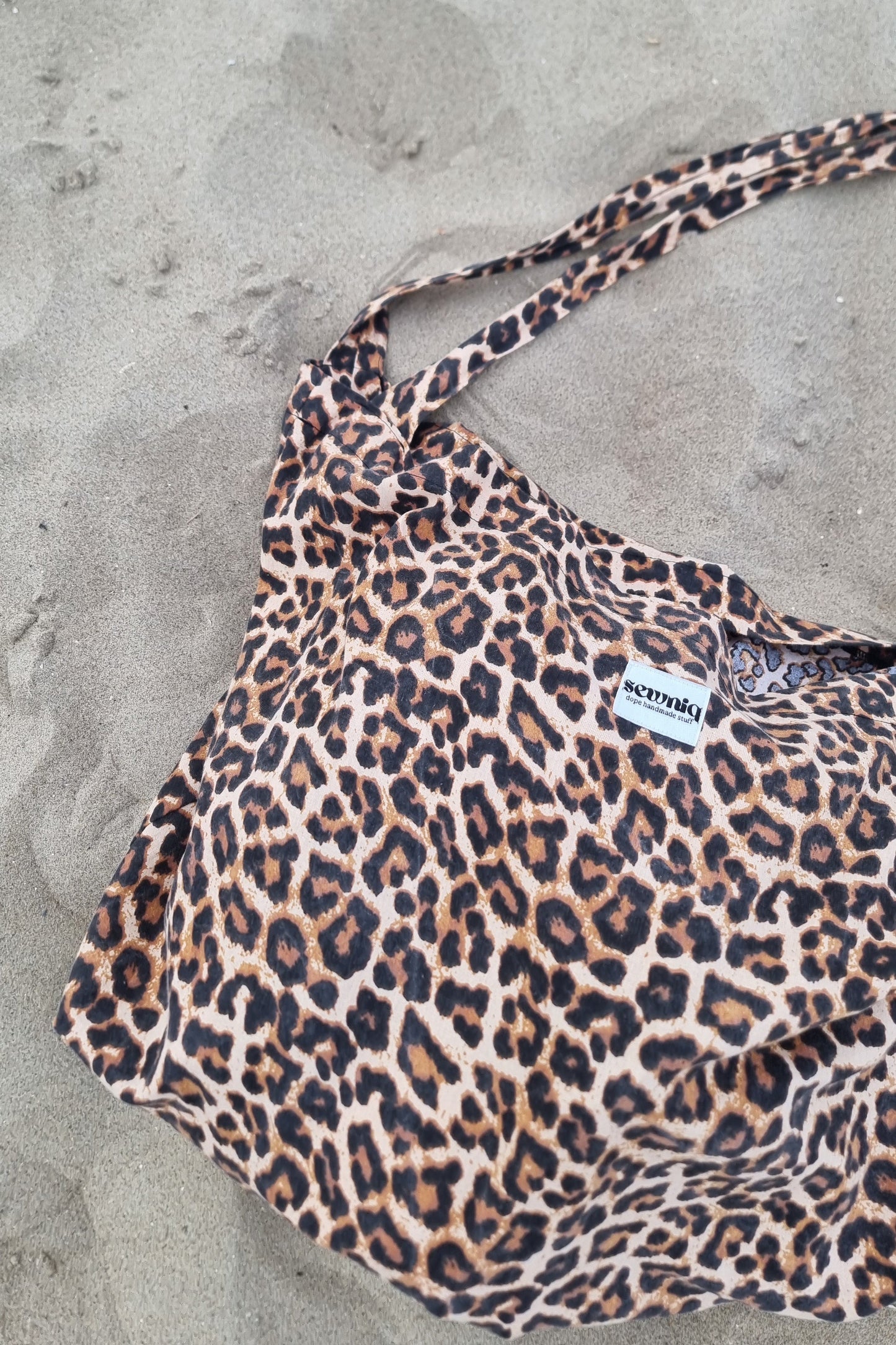 Crossbody Wild