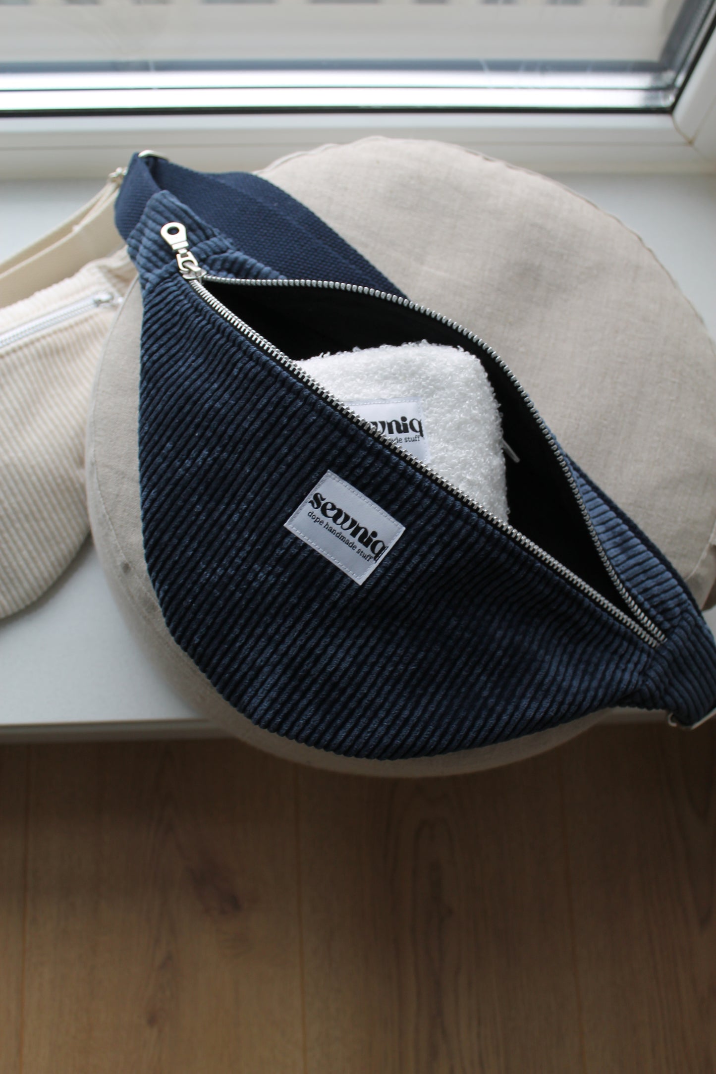 Banane Indigo (PRECOMMANDE)