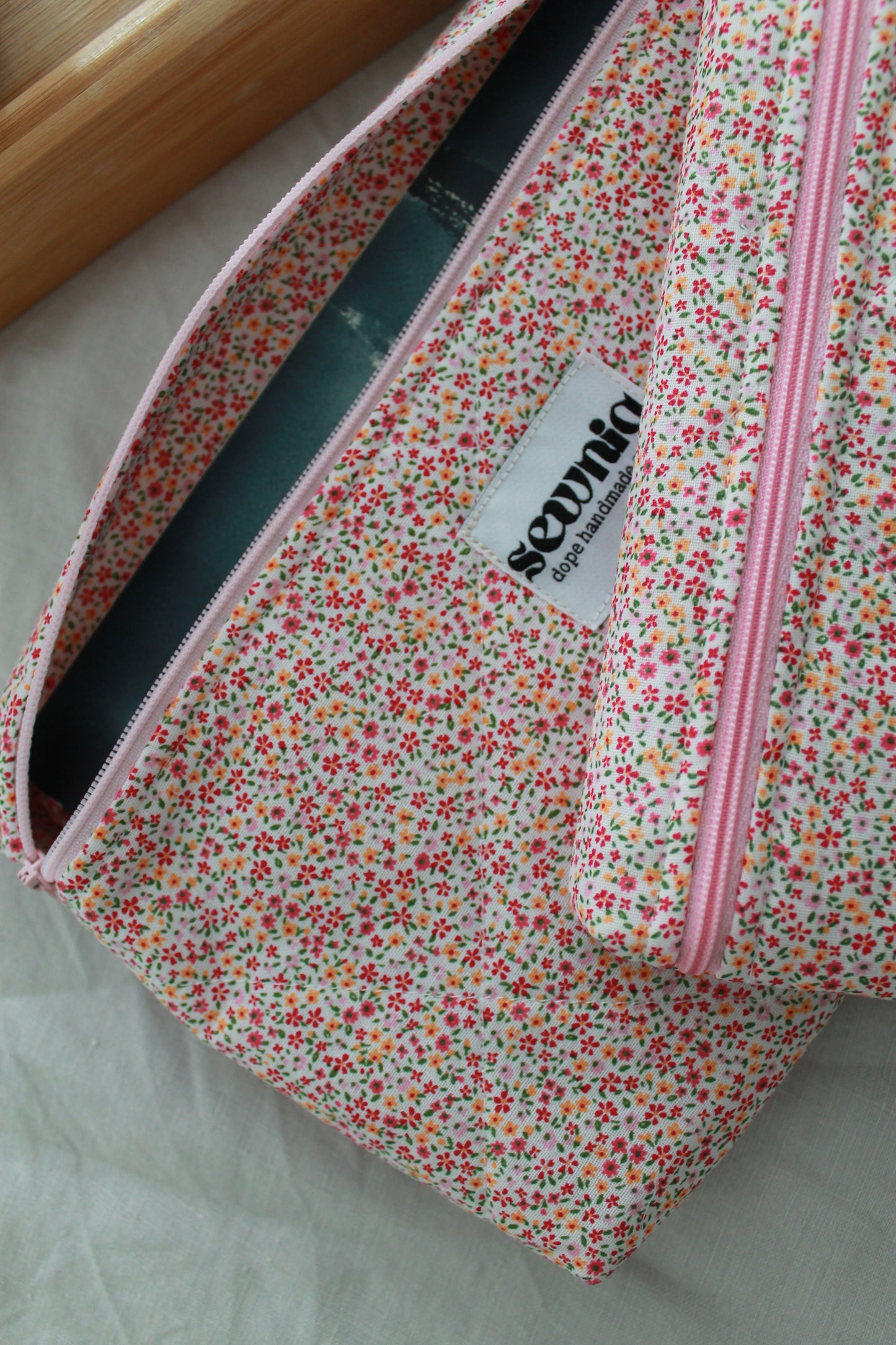 VENTE FLASH housse pour livre Summer