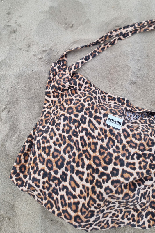 Crossbody Wild