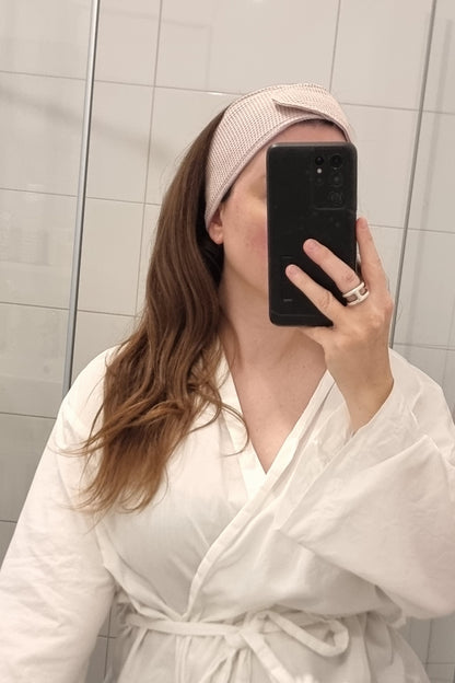 Headband Skincare Powder