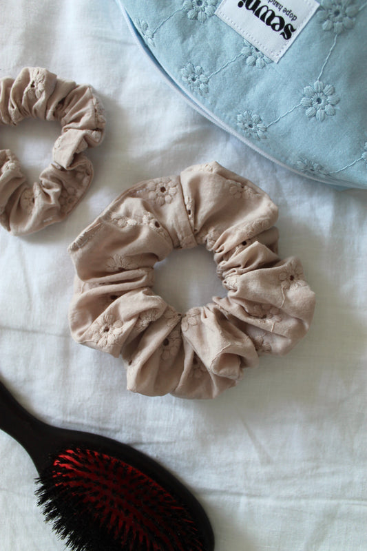 Scrunchie Sage